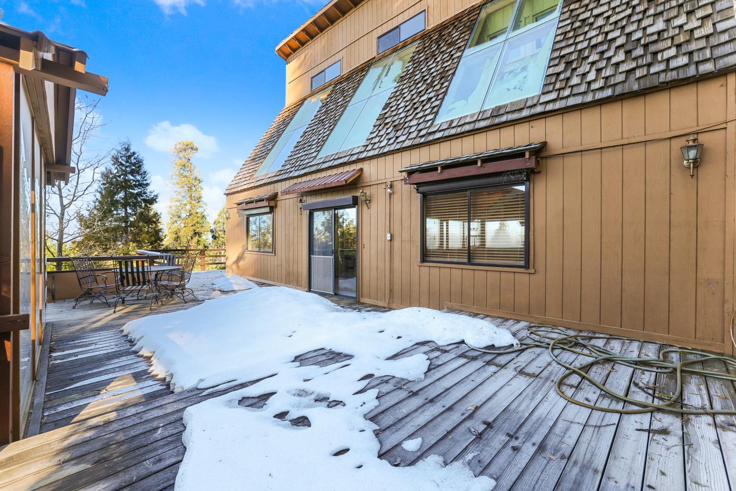 38443 Red Leaf Ln, Shaver Lake, CA 93664