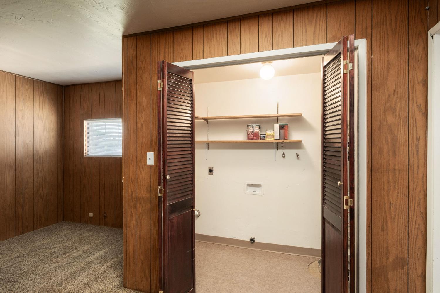 487 W San Jose Ave, Clovis, CA 93612