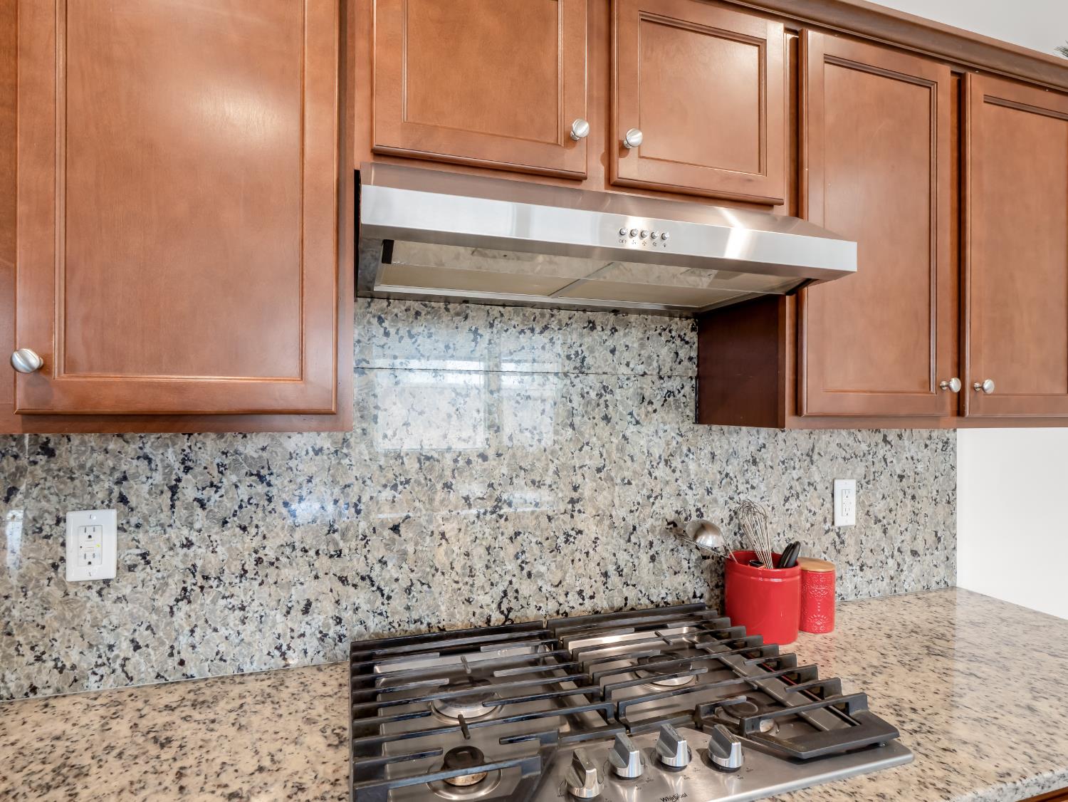 2566 Mustang Dr, Clovis, CA 93612