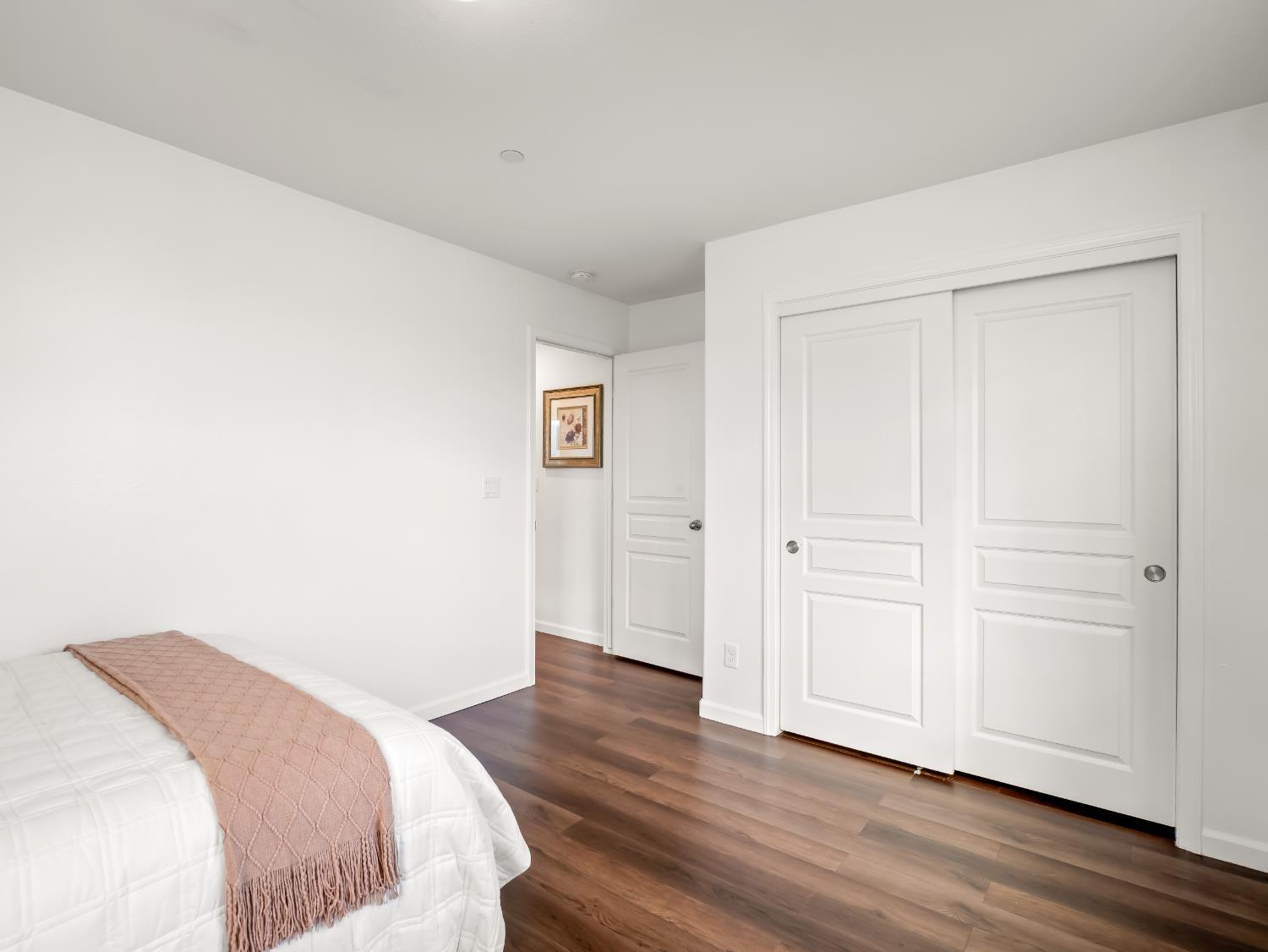 2566 Mustang Dr, Clovis, CA 93612