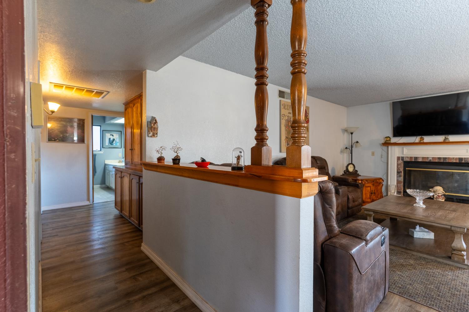 1722 Buckingham Ave, Clovis, CA 93611