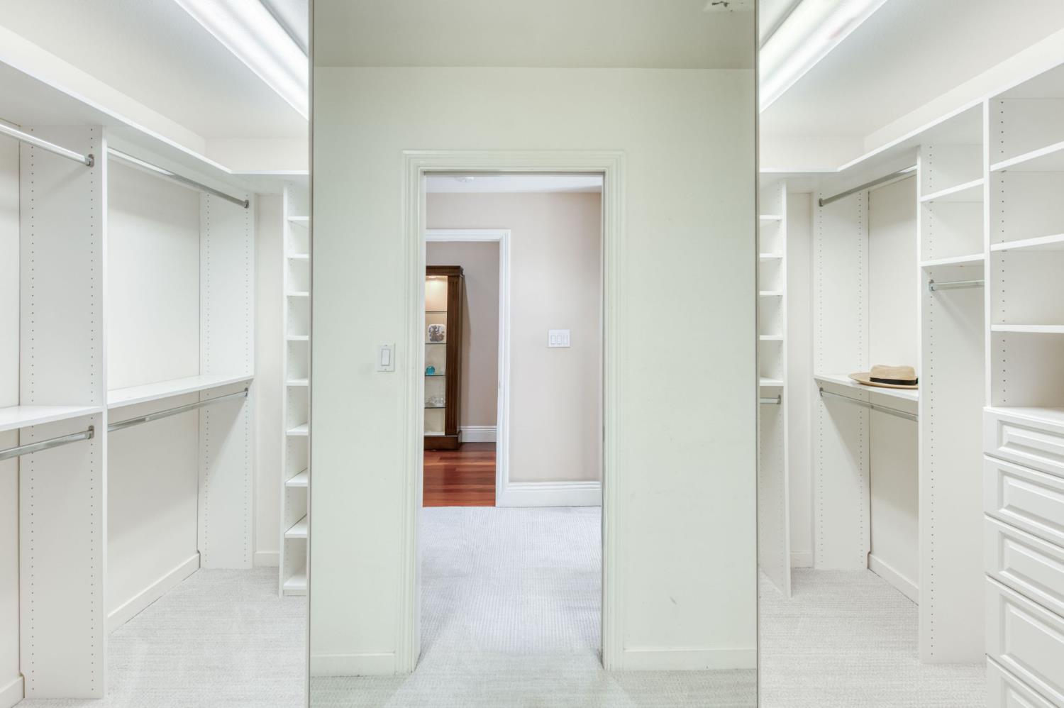 3063 W Pembrook Loop, Fresno, CA 93711