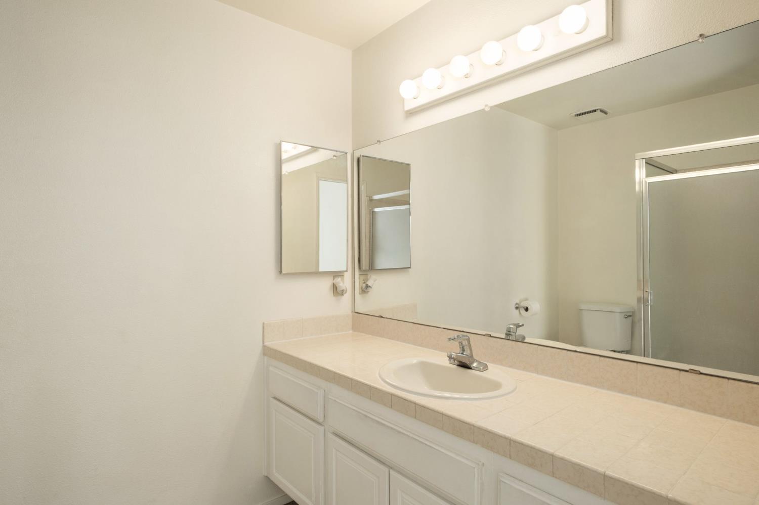 2890 Huntington Blvd #149, Fresno, CA 93721