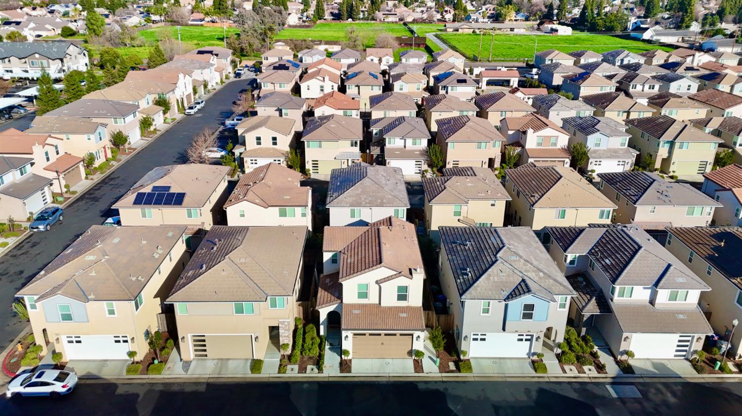 1921 Kelly Ln, Clovis, CA 93611