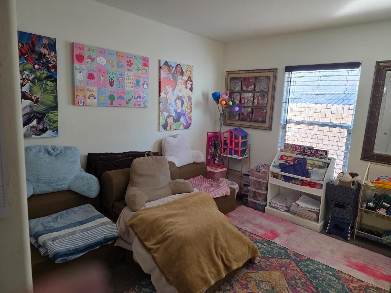 1583 Seneca Dr, Madera, CA 93637