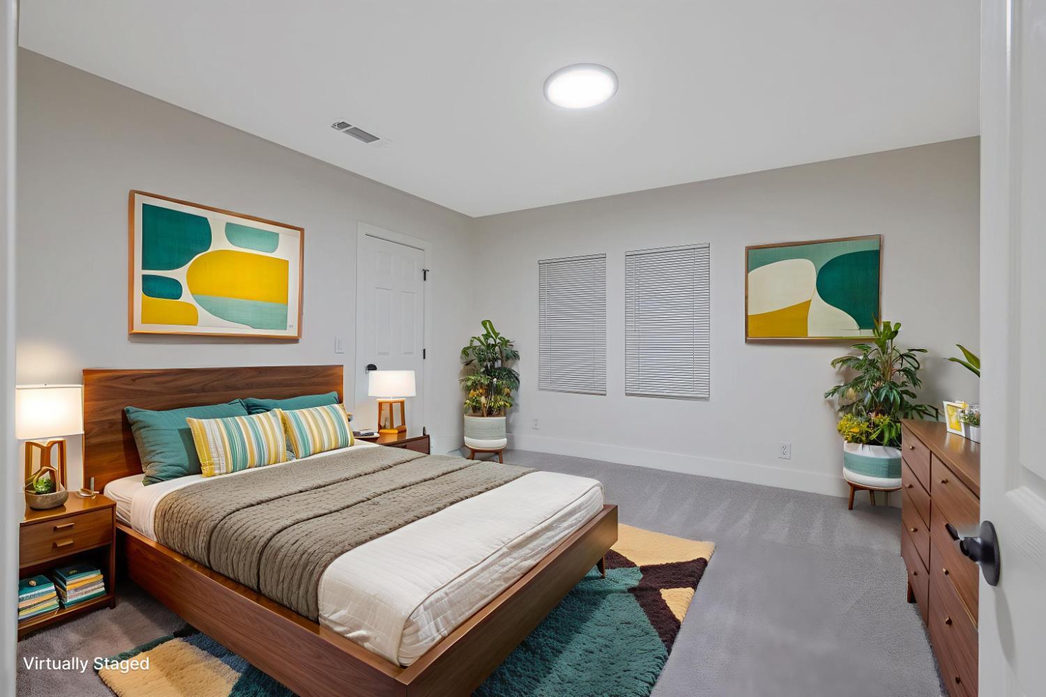 1402 Middleton St, Hanford, CA 93230