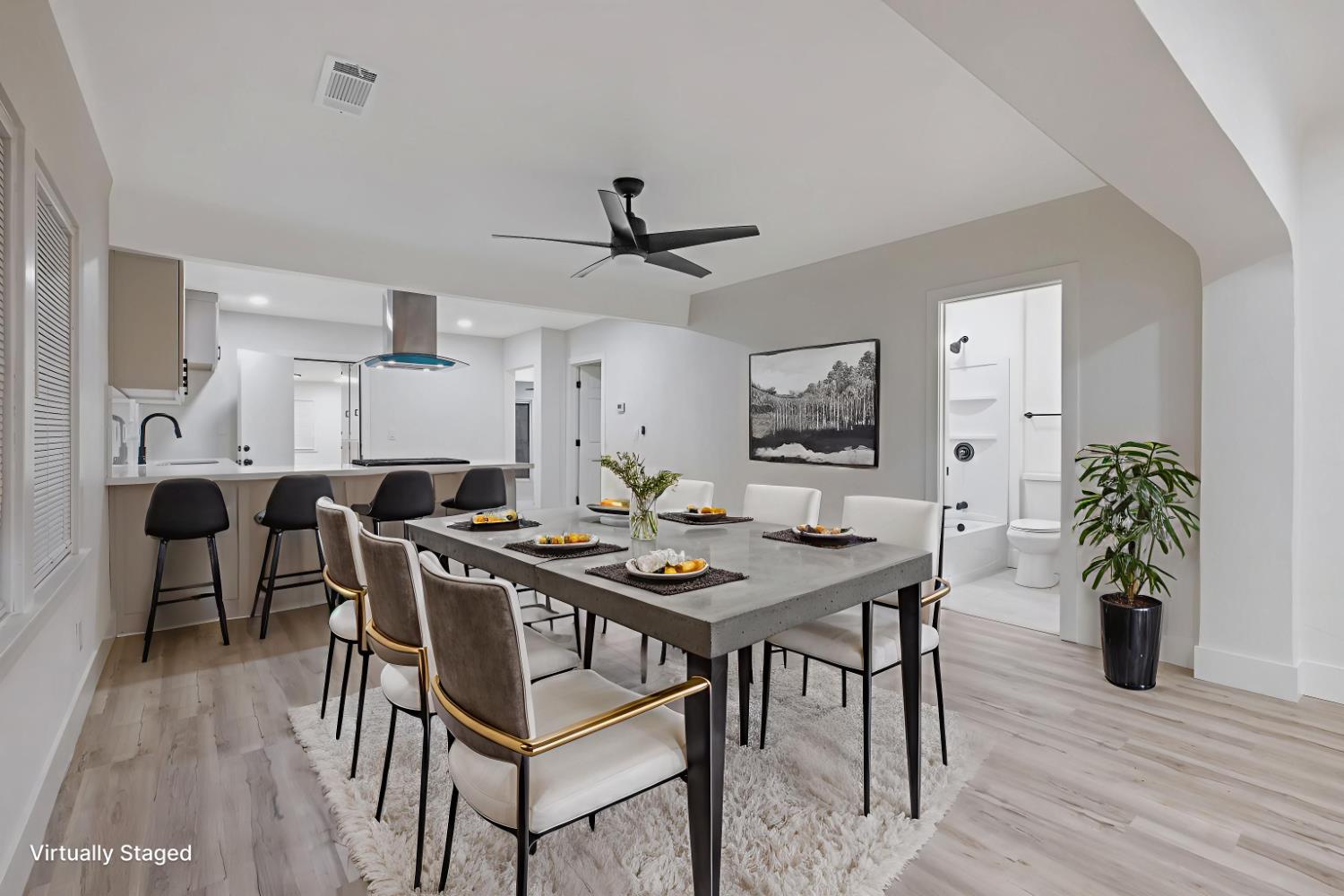 1402 Middleton St, Hanford, CA 93230