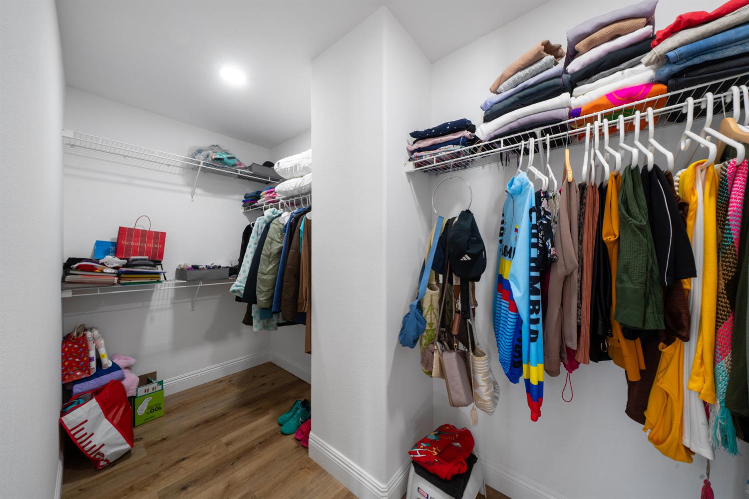 4774 W Oswego Ave, Fresno, CA 93722