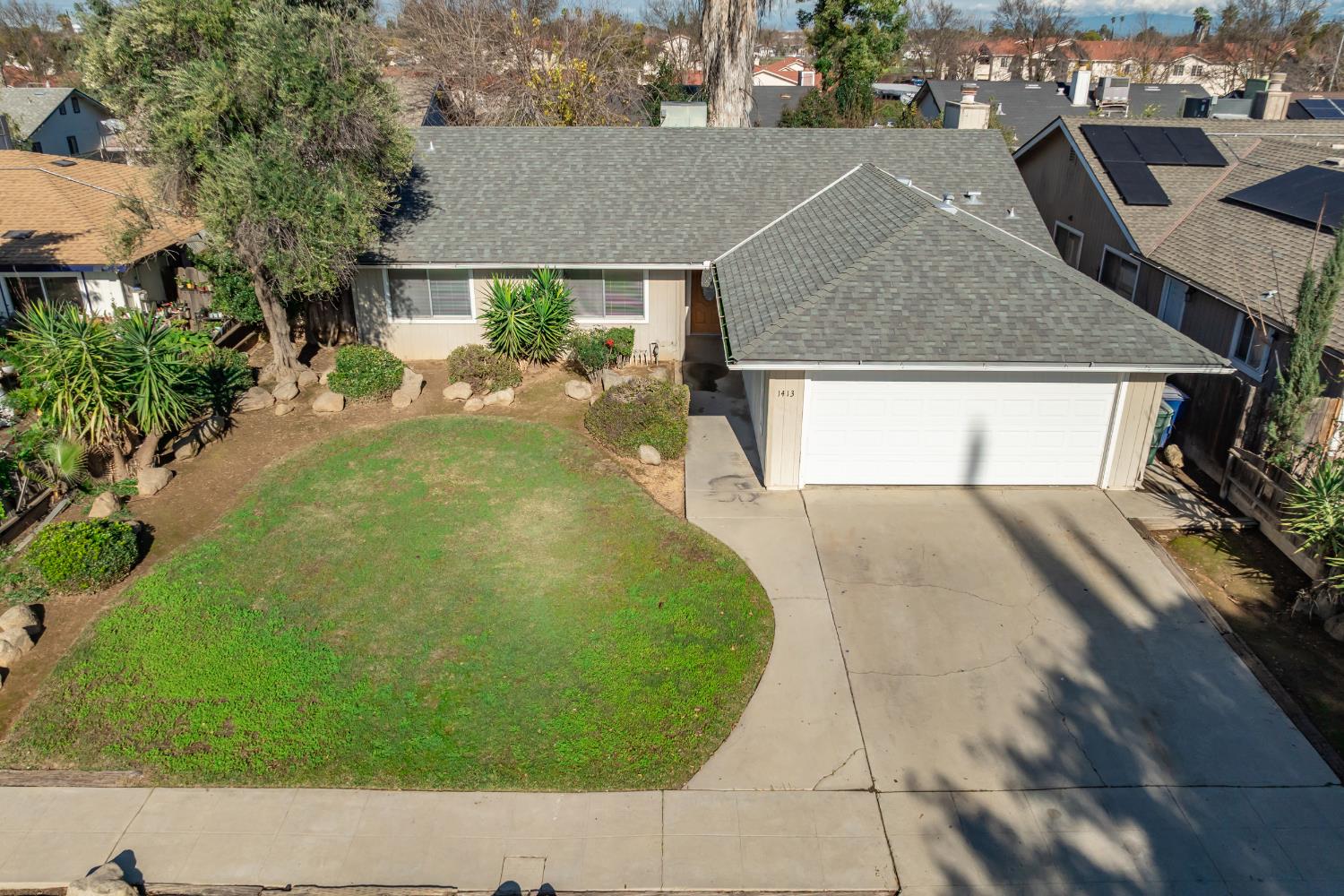 1413 Wrenwood Way, Madera, CA 93638