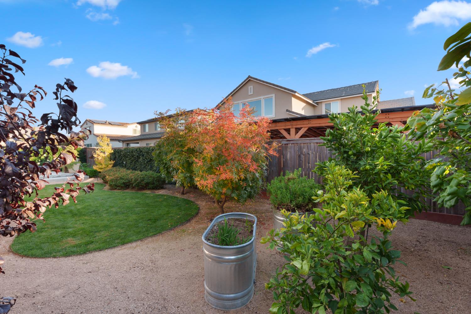 822 Overstone Ave Ave, Madera, CA 93636