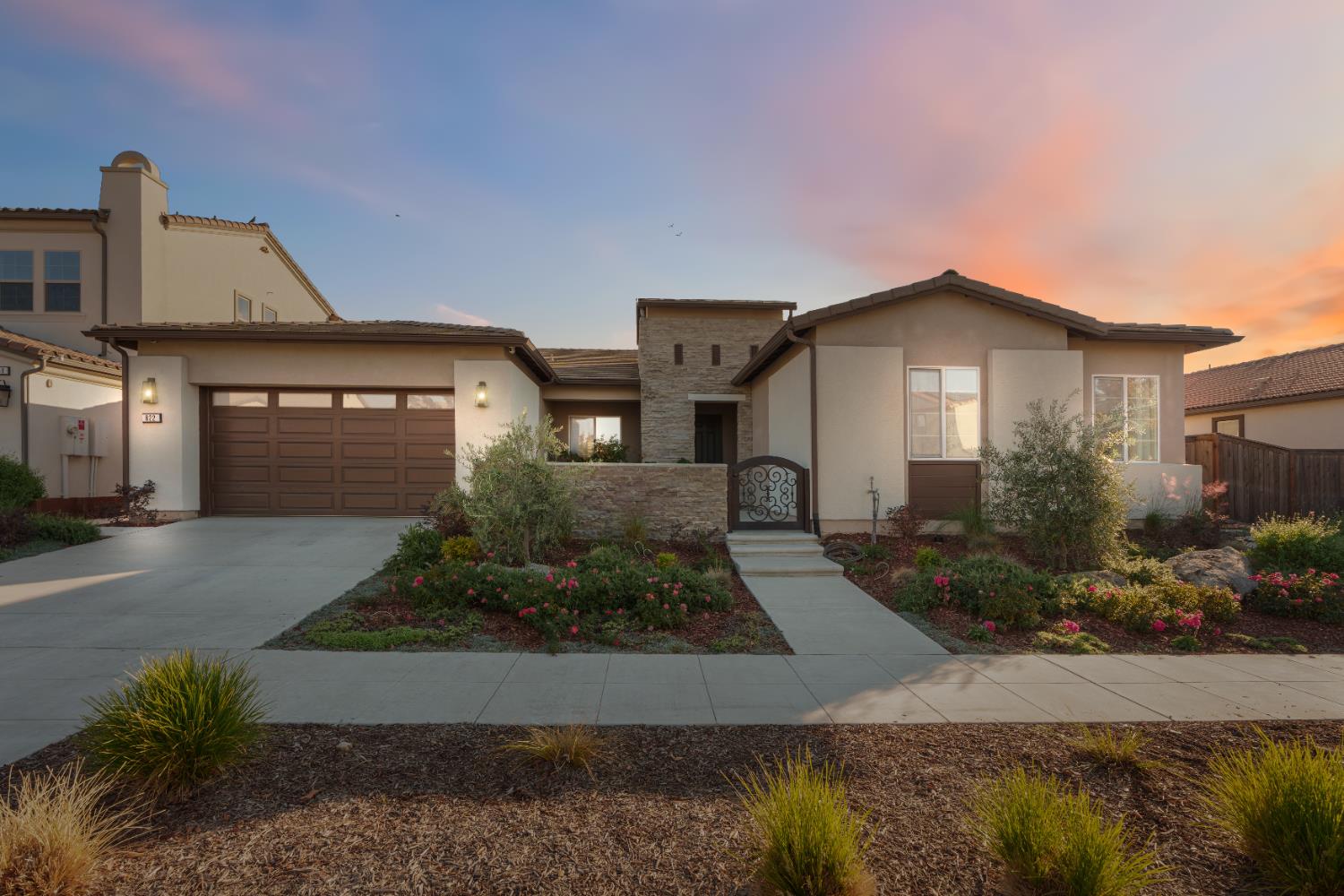 822 Overstone Ave Ave, Madera, CA 93636