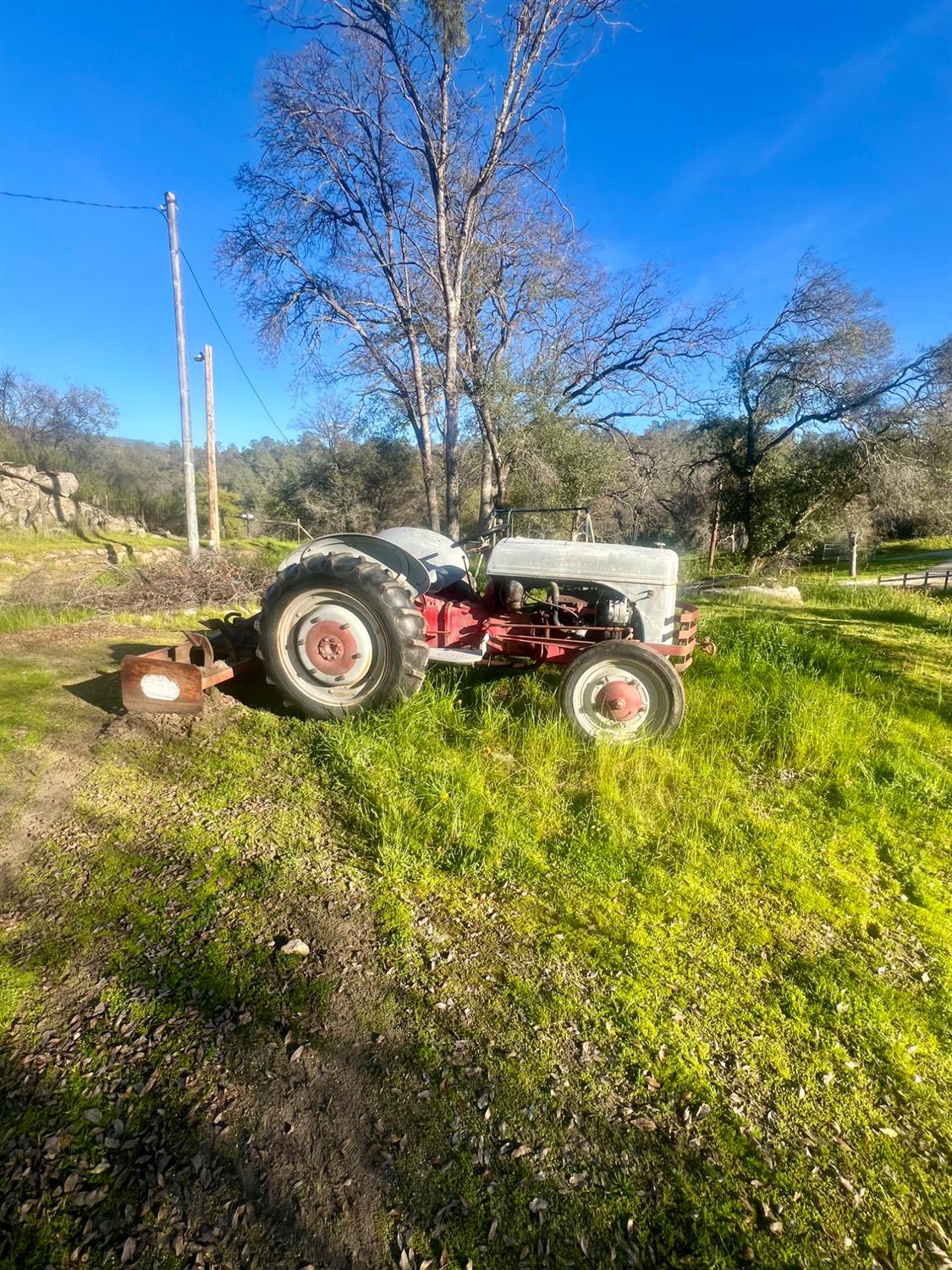 32434 Lockwood Ln, Prather, CA 93651