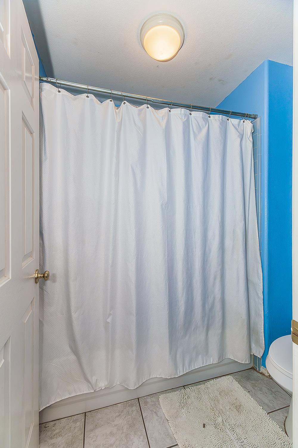 1903 N Sunny Ln E, Reedley, CA 93654