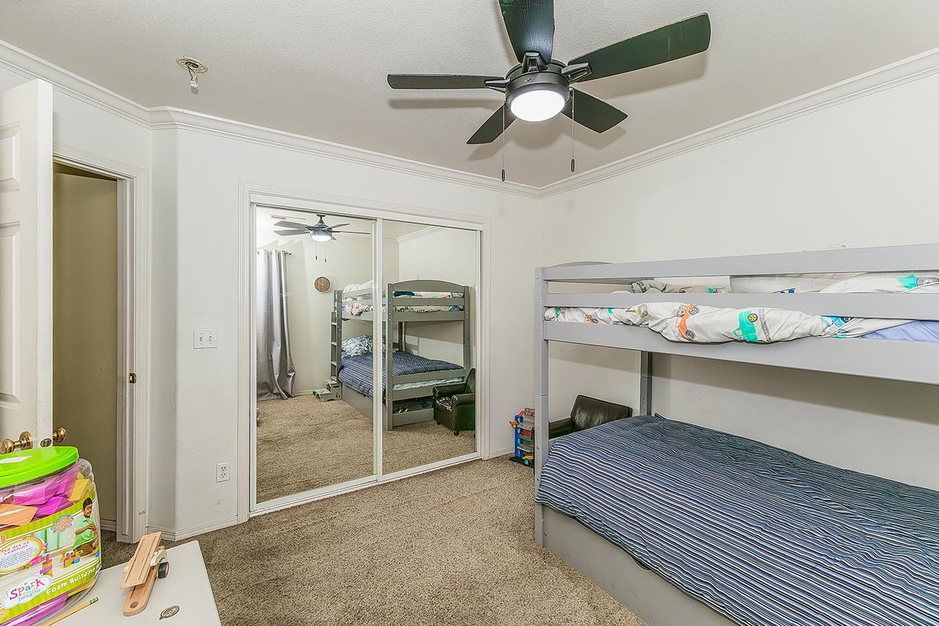 1903 N Sunny Ln E, Reedley, CA 93654