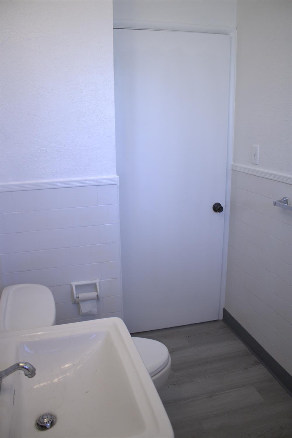 28540 Pacific Dr, Madera, CA 93638