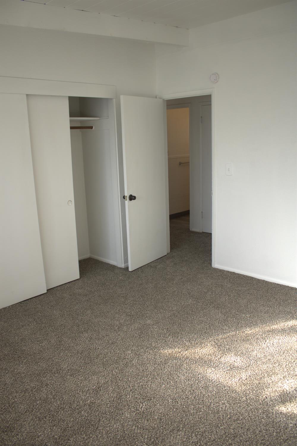 28540 Pacific Dr, Madera, CA 93638