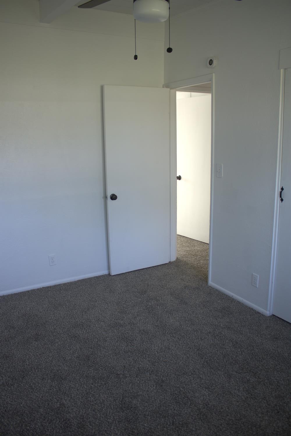 28540 Pacific Dr, Madera, CA 93638