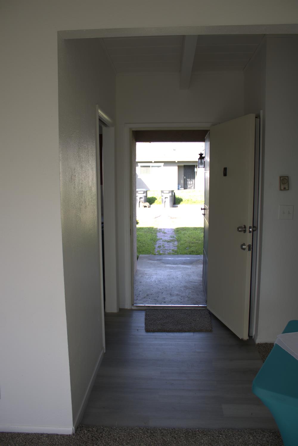 28540 Pacific Dr, Madera, CA 93638