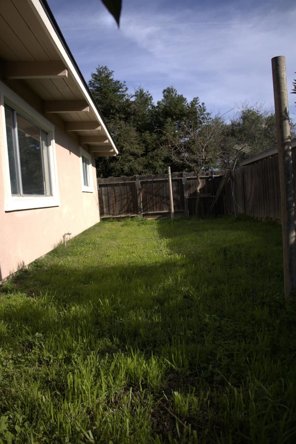 28540 Pacific Dr, Madera, CA 93638