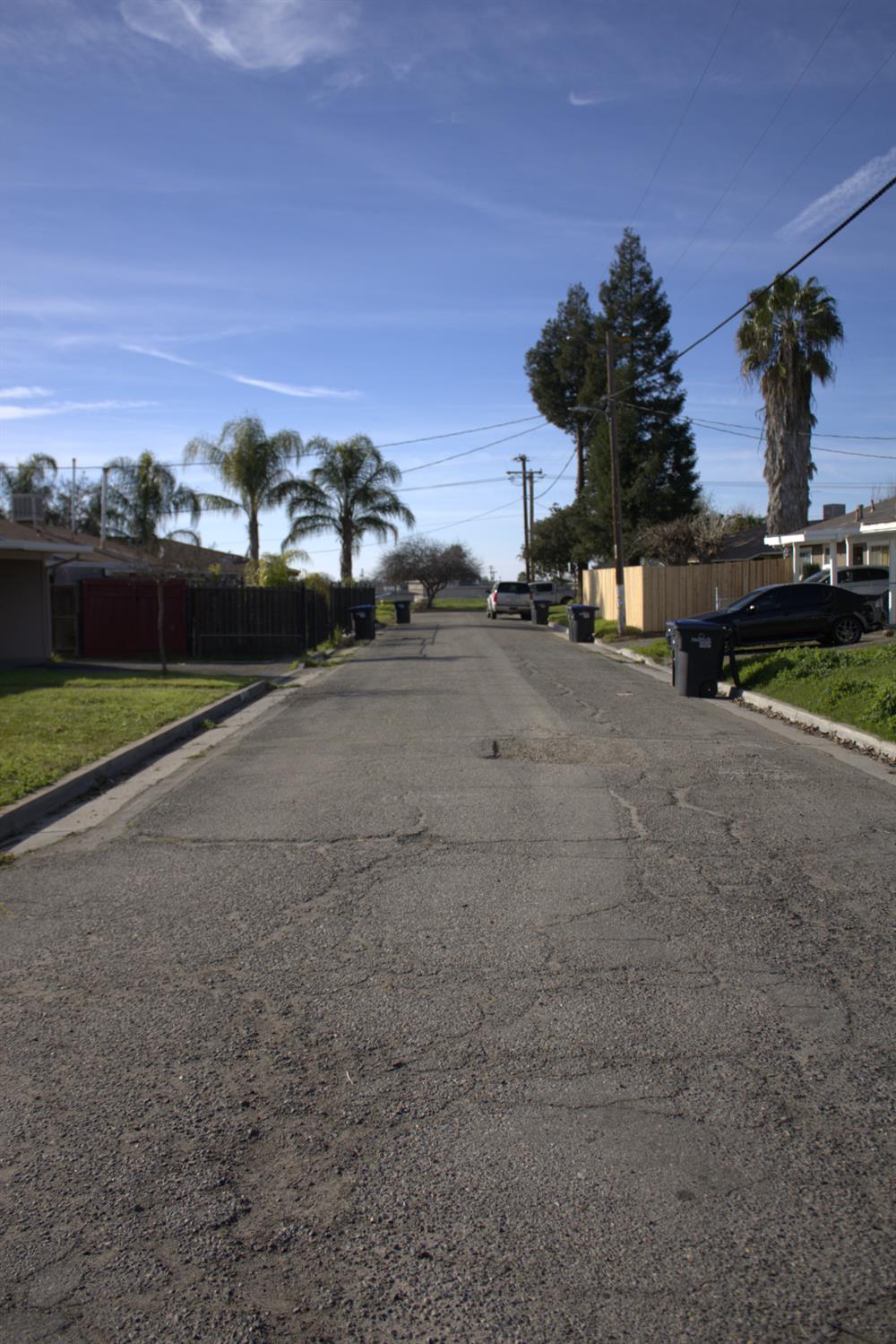 28540 Pacific Dr, Madera, CA 93638