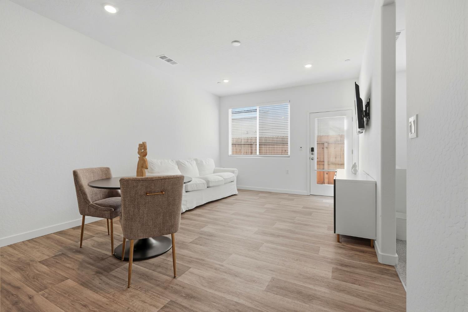 4225 Hampton Way, Clovis, CA 93619