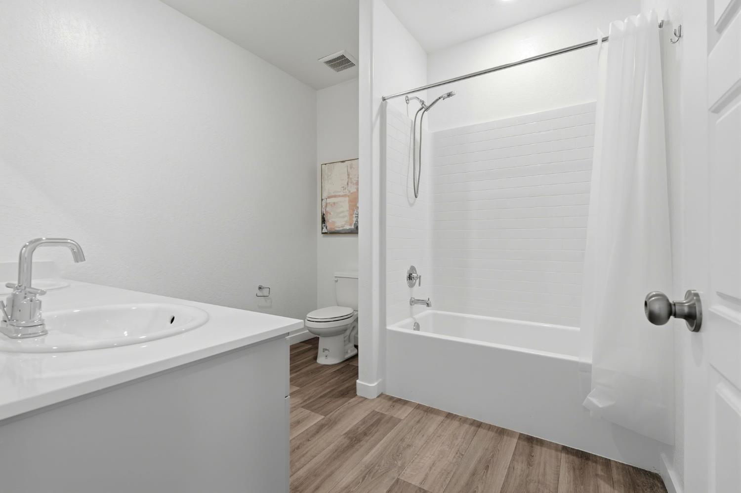 4225 Hampton Way, Clovis, CA 93619