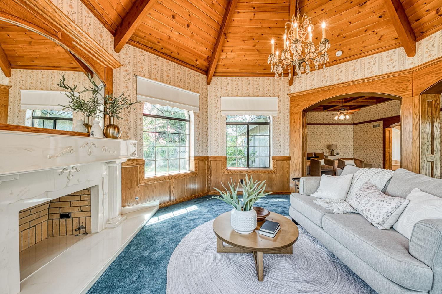 424 N De Wolf Ave, Fresno, CA 93737