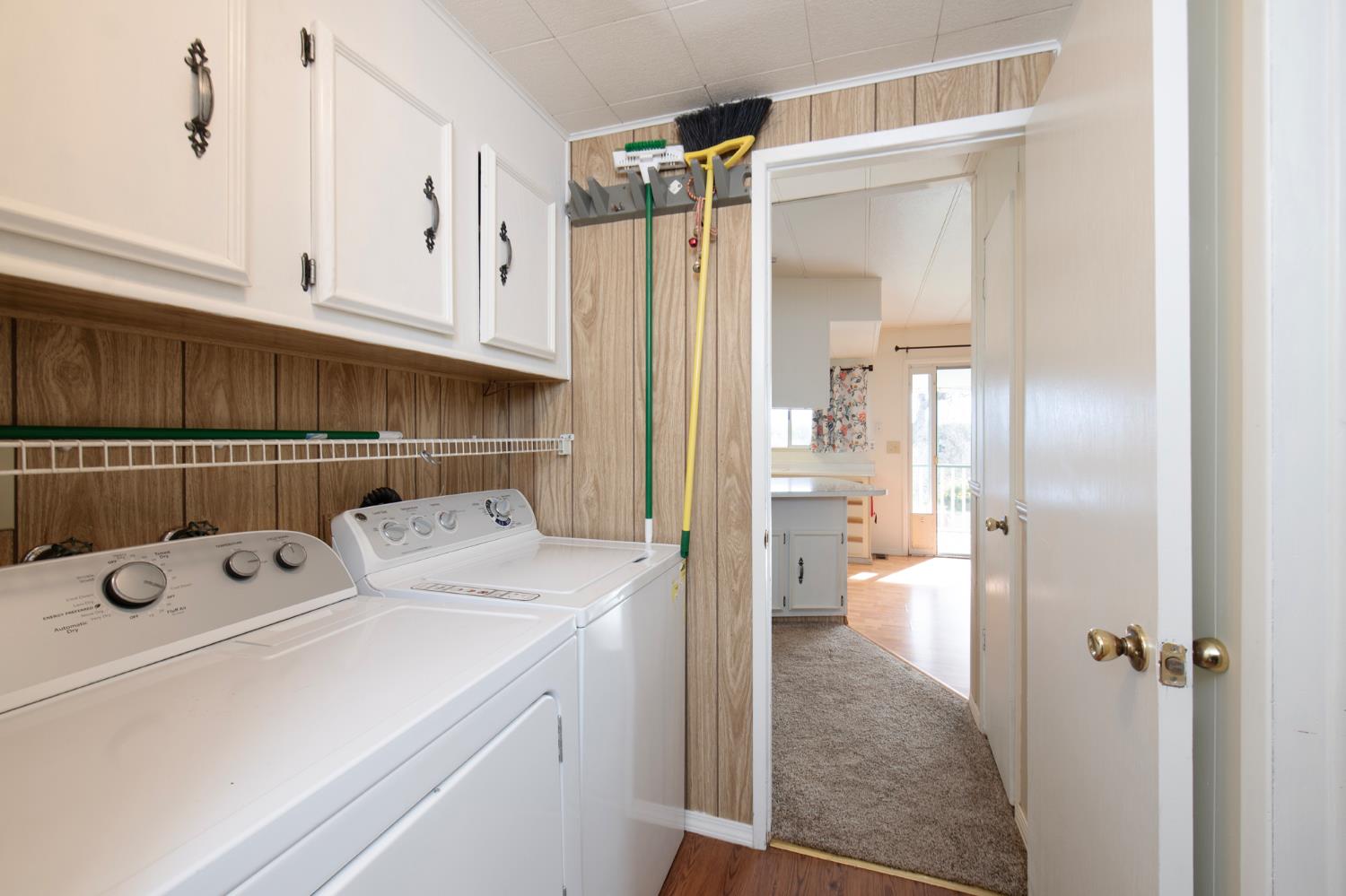 38150 Sumac Ln, Yokuts Valley, CA 93675