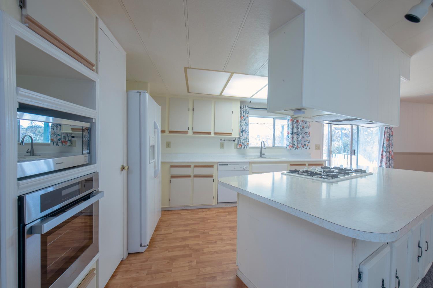 38150 Sumac Ln, Yokuts Valley, CA 93675