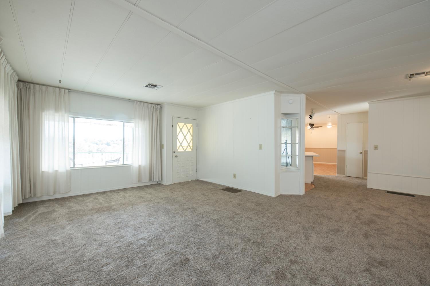 38150 Sumac Ln, Yokuts Valley, CA 93675