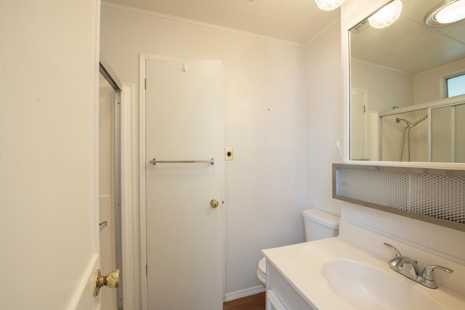 38150 Sumac Ln, Yokuts Valley, CA 93675