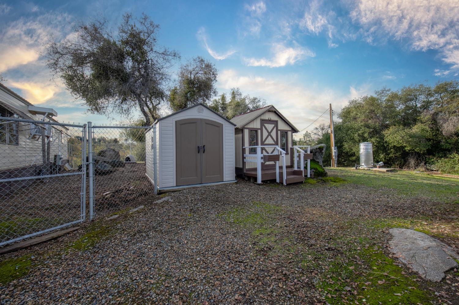 38150 Sumac Ln, Yokuts Valley, CA 93675