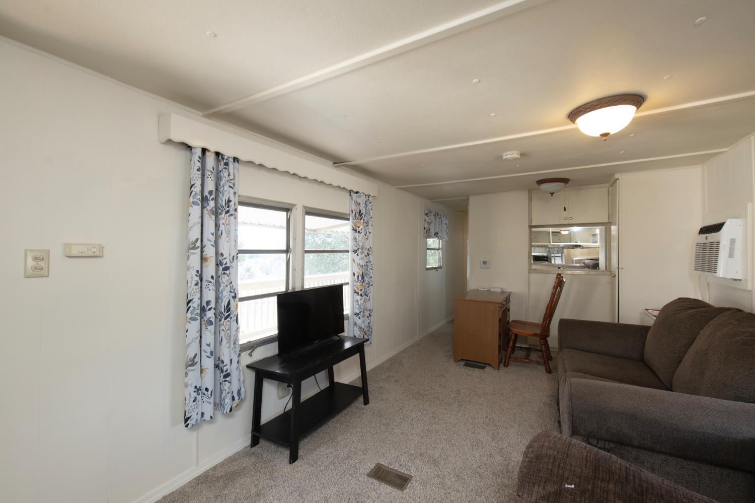 38150 Sumac Ln, Yokuts Valley, CA 93675