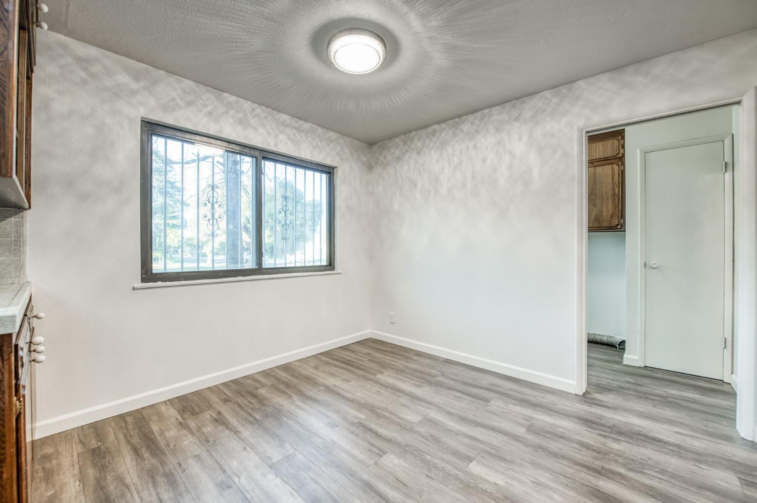 1567 E Mesa Ave, Fresno, CA 93710