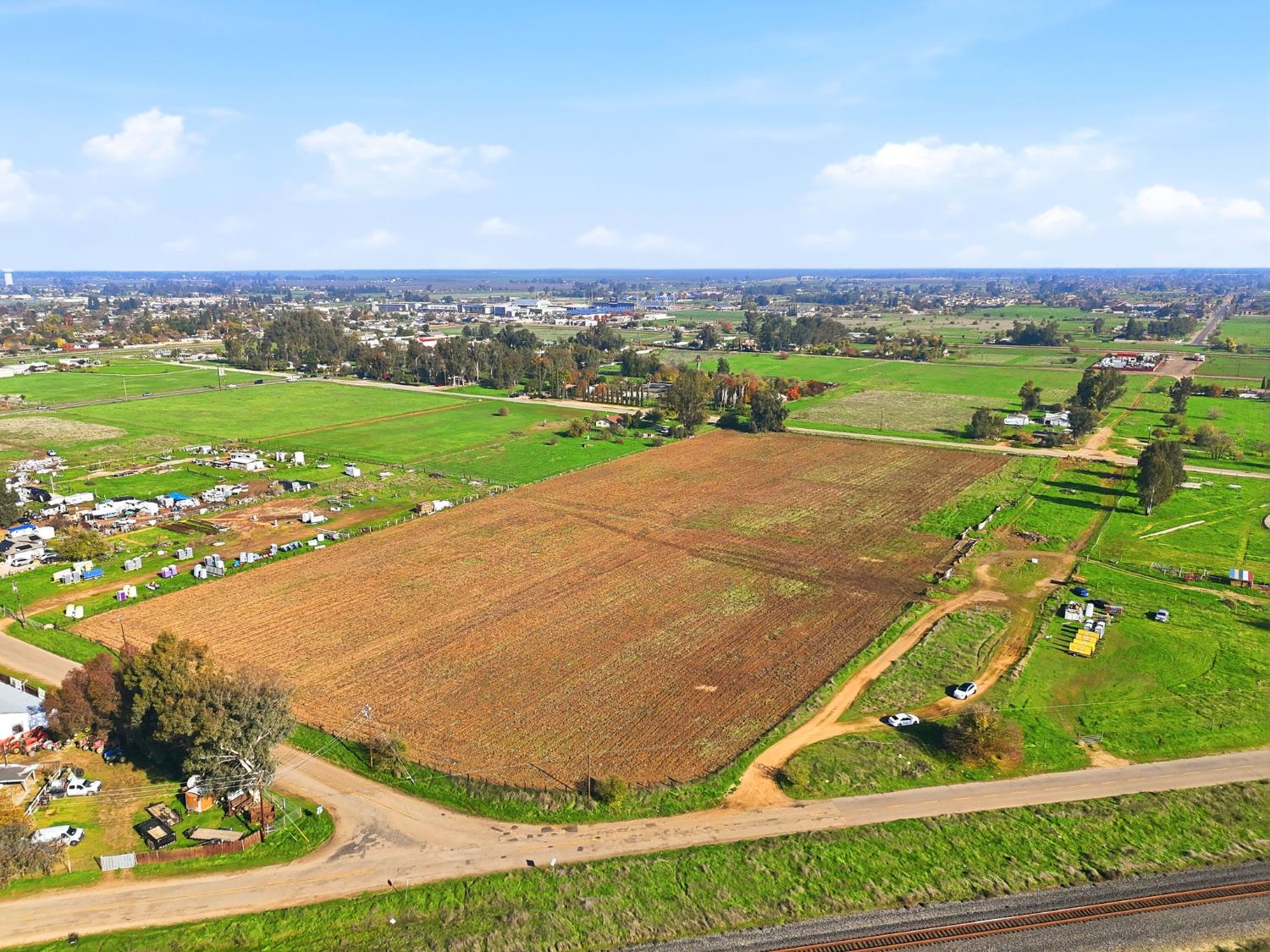 1 Krohn, Madera, CA 93638