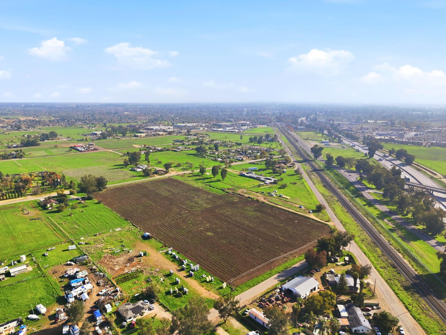 1 Krohn, Madera, CA 93638