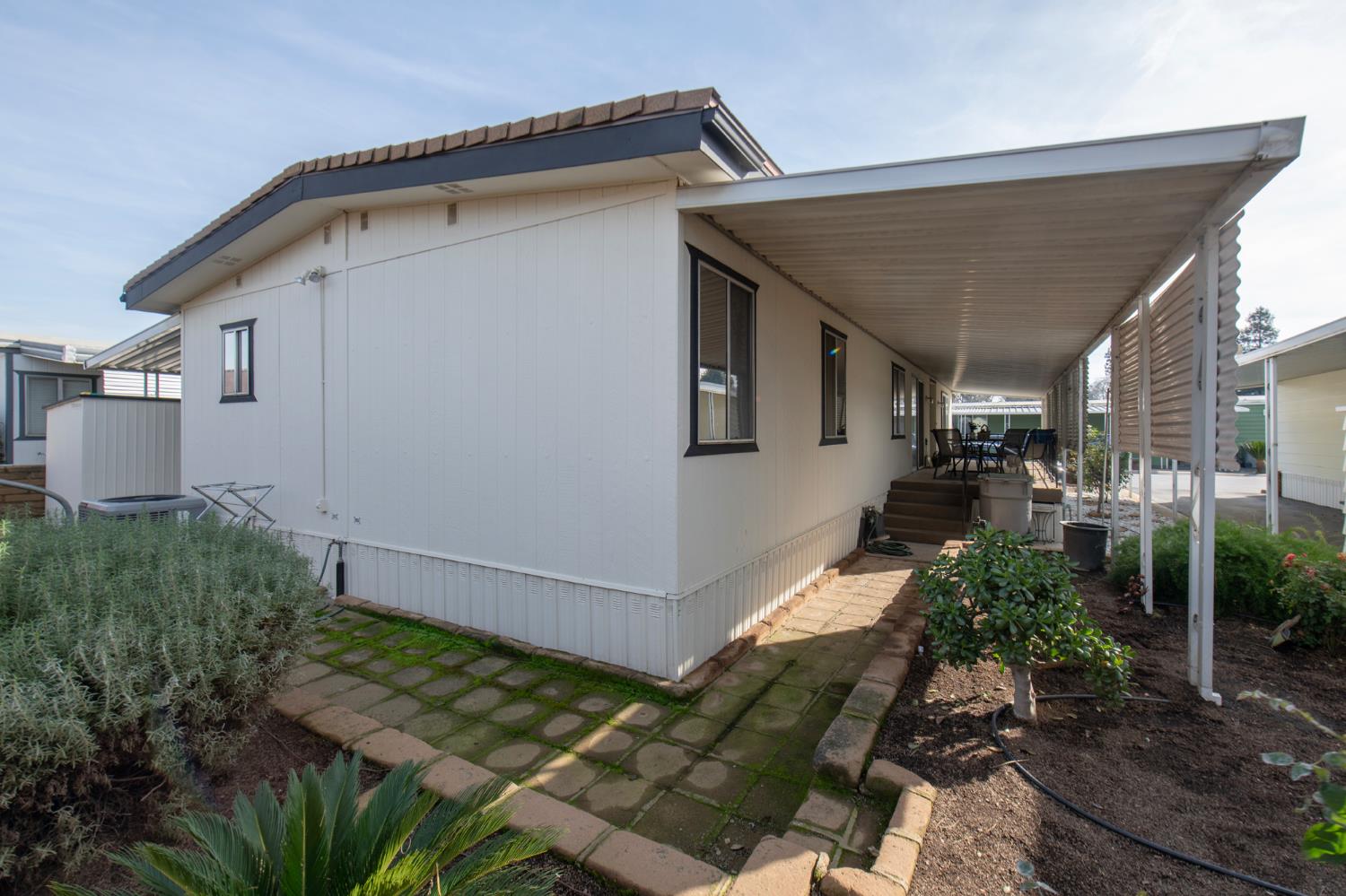 2706 W Ashlan Ave #48, Fresno, CA 93705