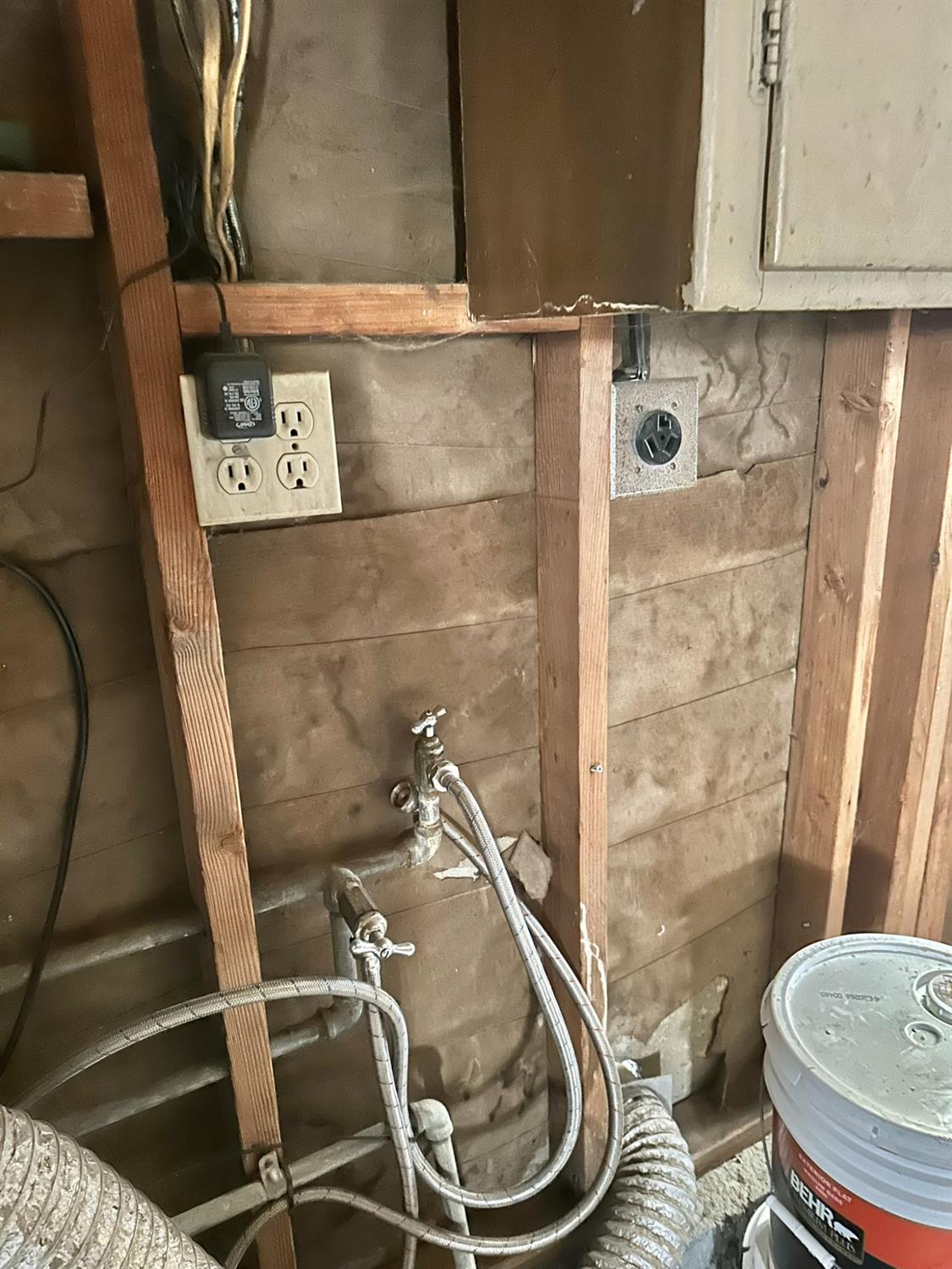 322 W Richert Ave, Clovis, CA 93612