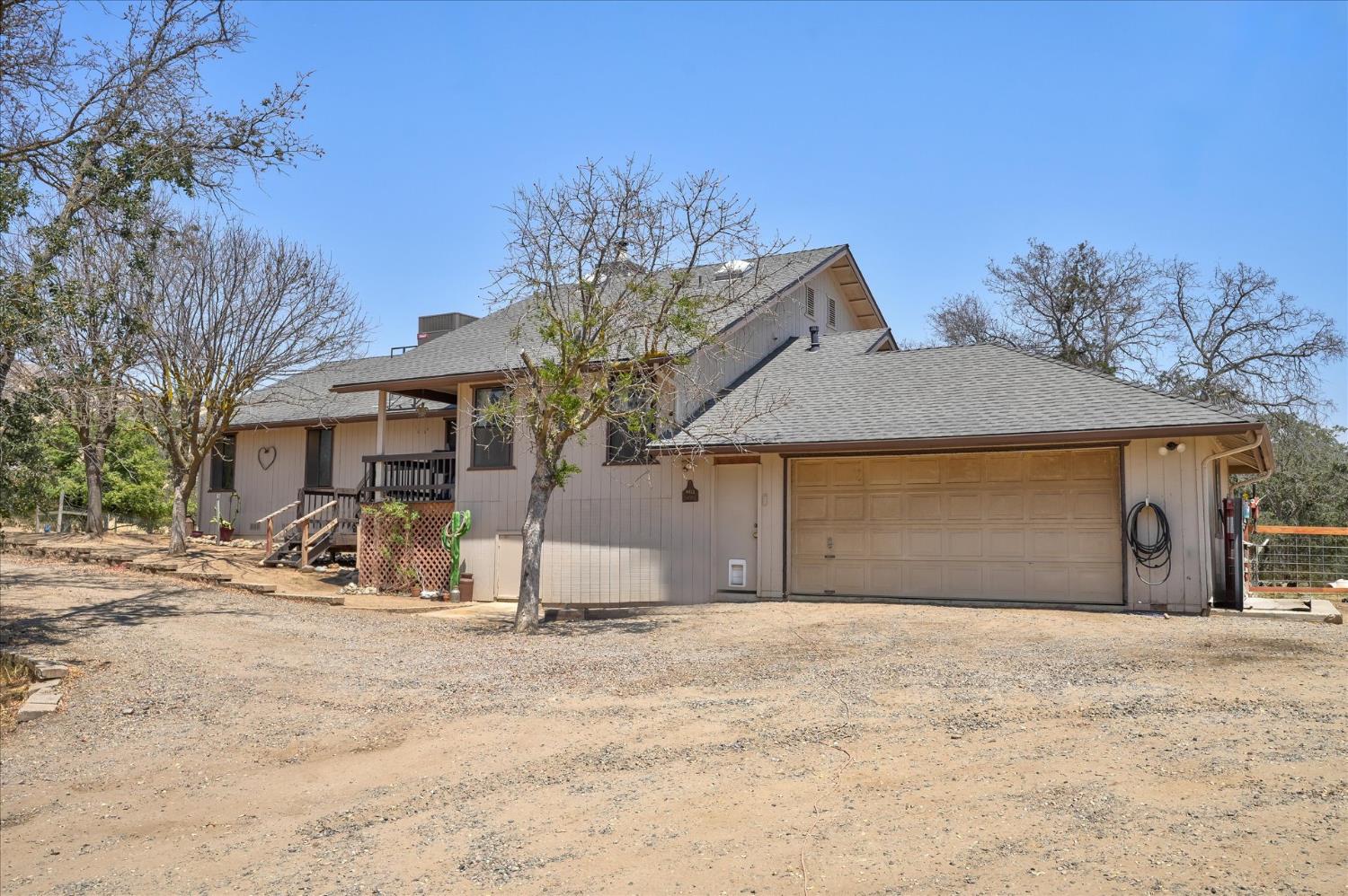14982 N Morgan Canyon Rd, Prather, CA 93651