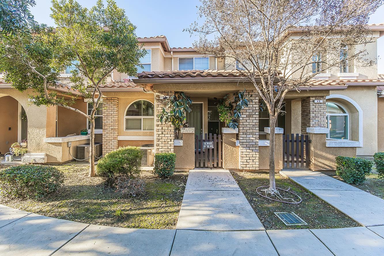 1146 W Walter Ave #50, Fowler, CA 93625