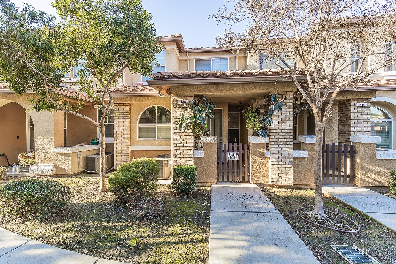 1146 W Walter Ave #50, Fowler, CA 93625