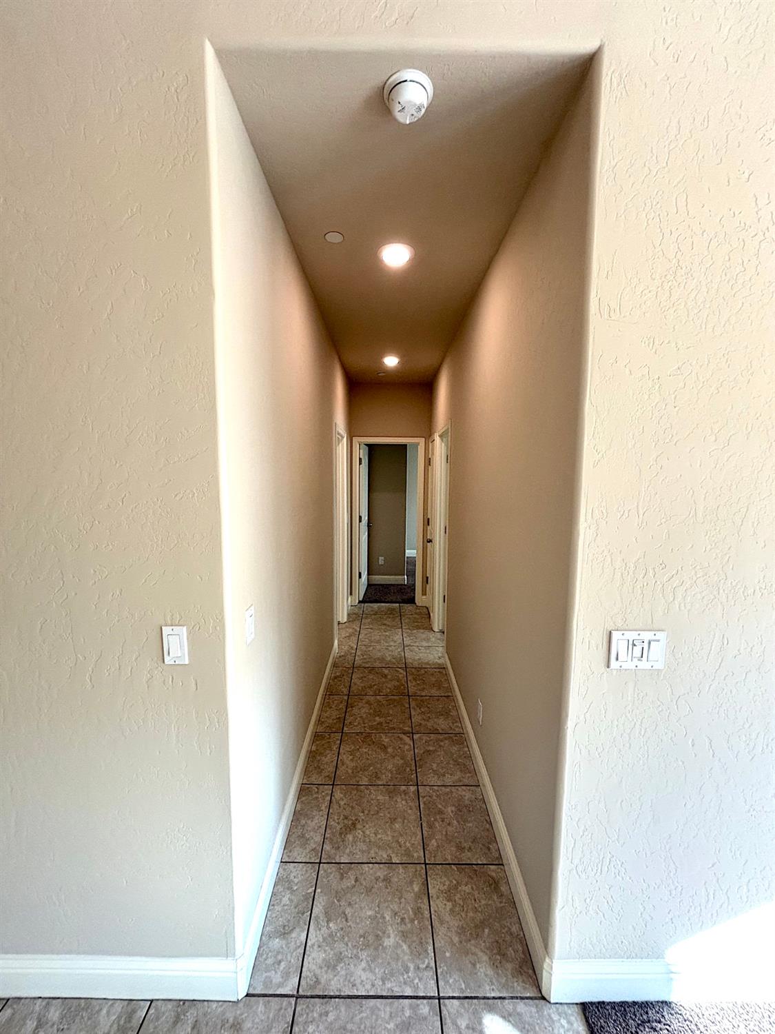 6248 E Farrin Ave, Fresno, CA 93727