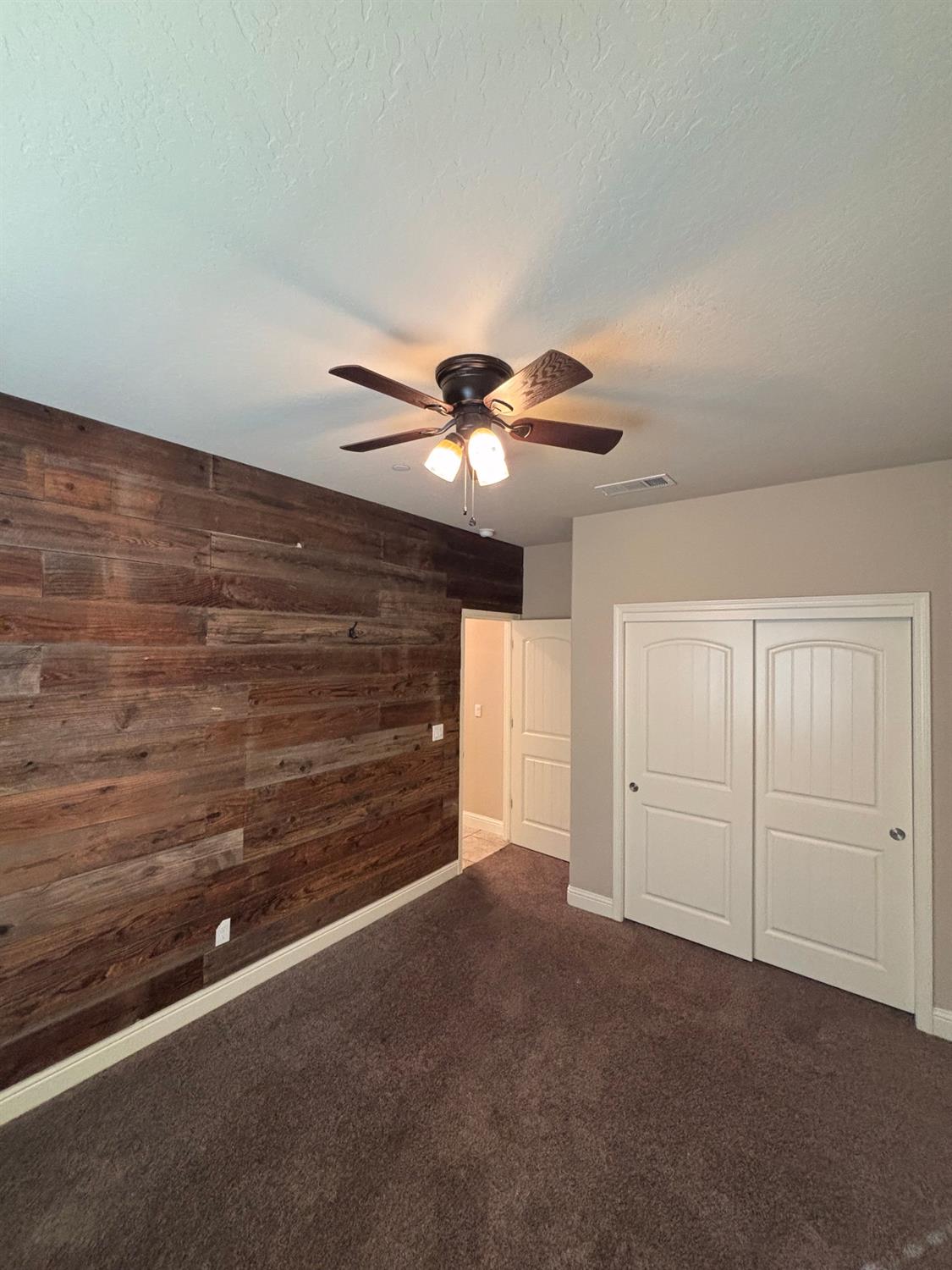 6248 E Farrin Ave, Fresno, CA 93727