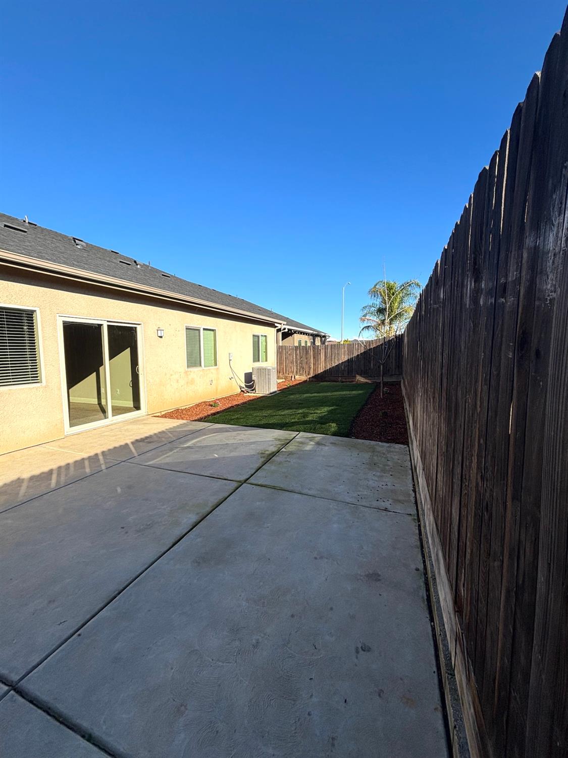 6248 E Farrin Ave, Fresno, CA 93727