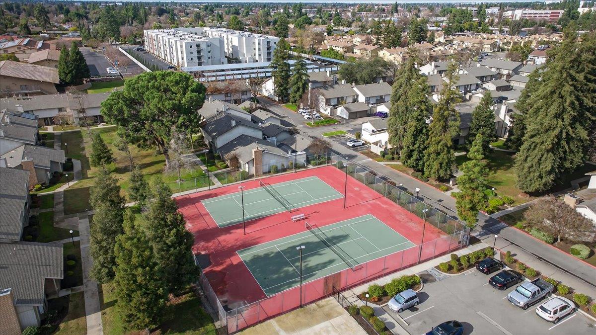 4676 E Alamos Ave #117, Fresno, CA 93726