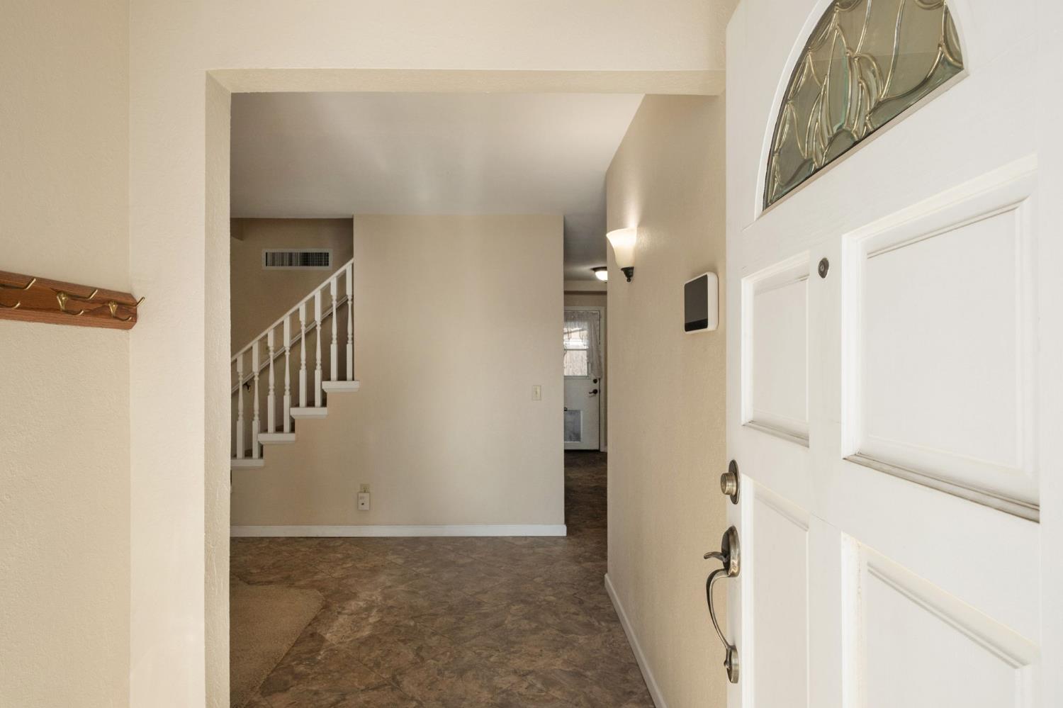 1696 E Paul Ave, Fresno, CA 93710