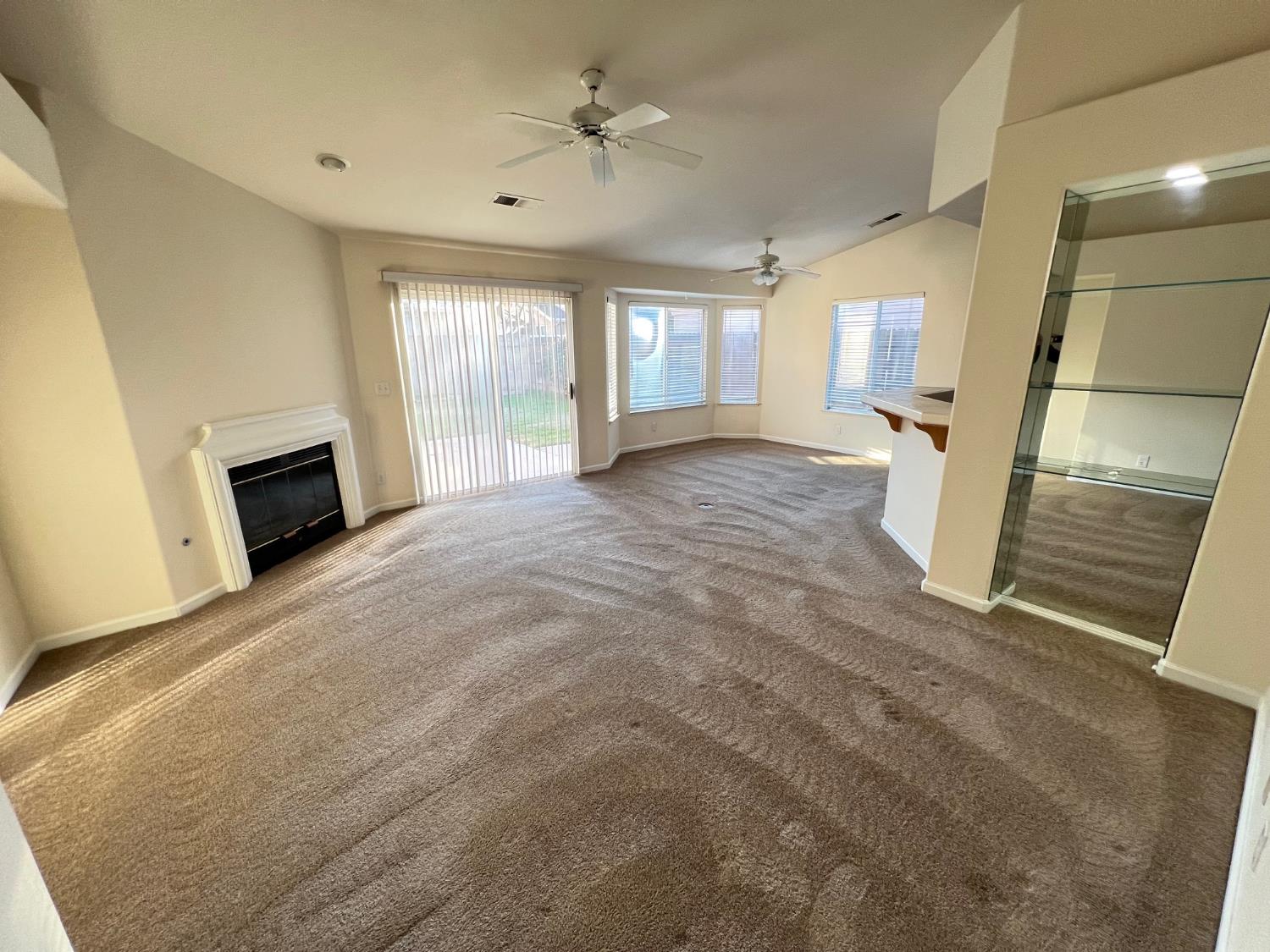 1831 E Chennault Ave, Fresno, CA 93720