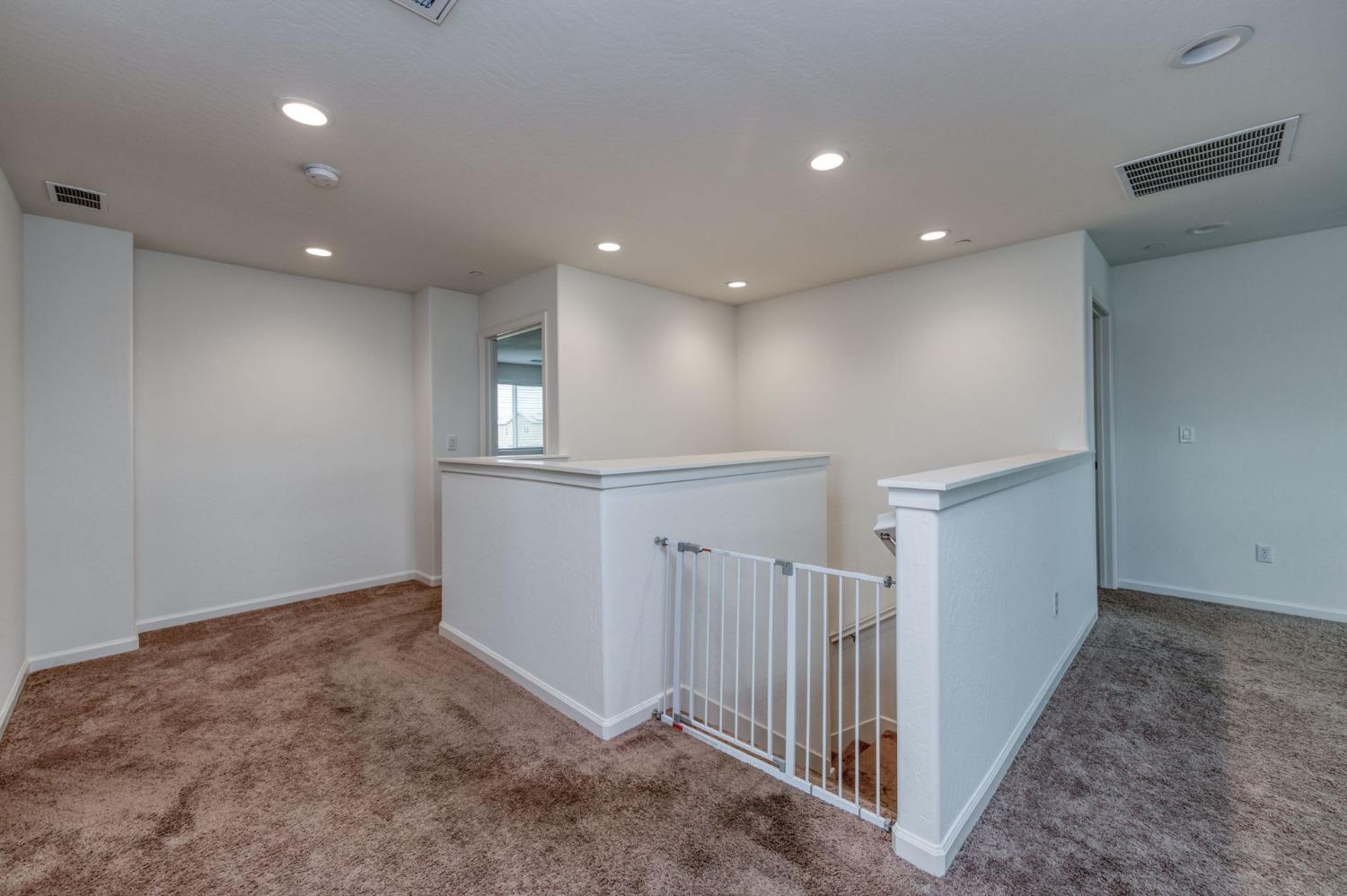 14288 W El Mar Ave, Kerman, CA 93630