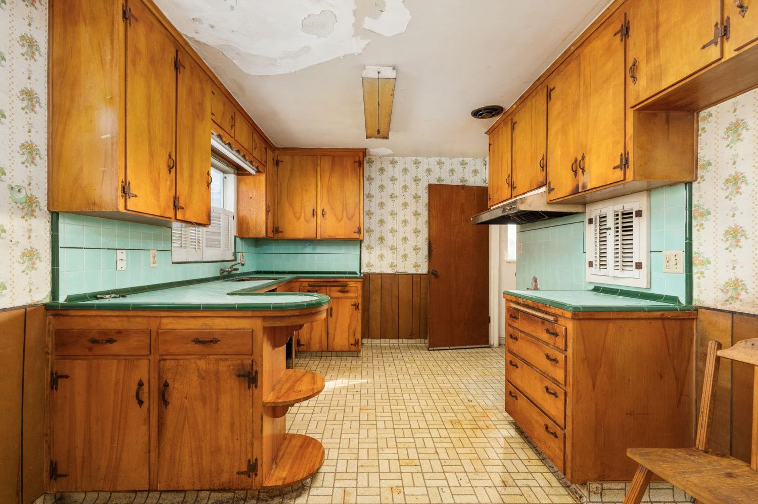 3314 E Swift Ave, Fresno, CA 93726