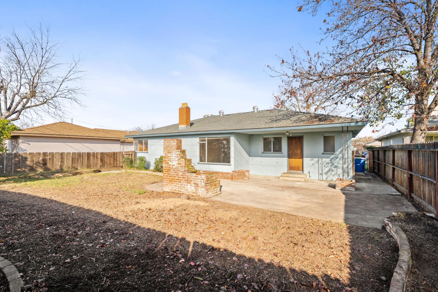 3314 E Swift Ave, Fresno, CA 93726